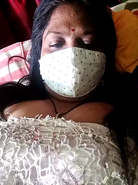 Snapshot of Mona_darling21 chatting on November 26, 2025, 6:46 am Mona darling21 online show from November 26, 2025, 6:46 am