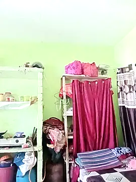 Snapshot of Mona_darling21 chatting on October 29, 2025, 5:17 am Mona darling21 online show from October 29, 2025, 5:17 am