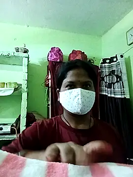 Snapshot of Mona_darling21 chatting on October 13, 2025, 5:09 am Mona darling21 online show from October 13, 2025, 5:09 am