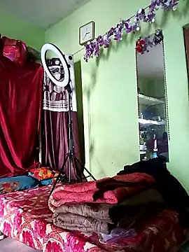 Mona darling21 online show from January 13, 2026, 9:57 am