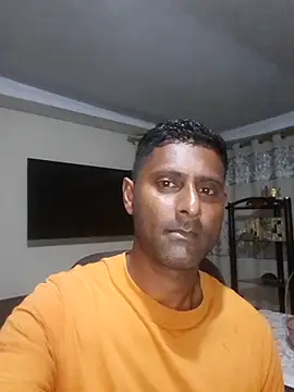 kingVibeX online show from November 25, 2025, 8:09 pm