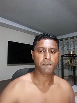 kingVibeX online show from October 21, 2025, 7:57 pm