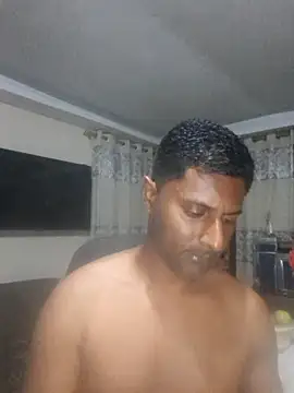 kingVibeX online show from October 24, 2025, 9:25 pm