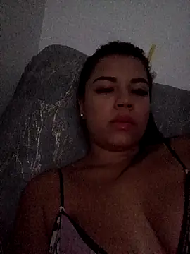 Honeylatina11 online show from September 24, 2025, 4:08 am