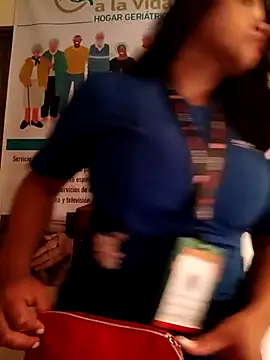 Snapshot of ANDREA-10_ chatting on February 6, 2026, 1:51 pm ANDREA-10 online show from February 6, 2026, 1:51 pm