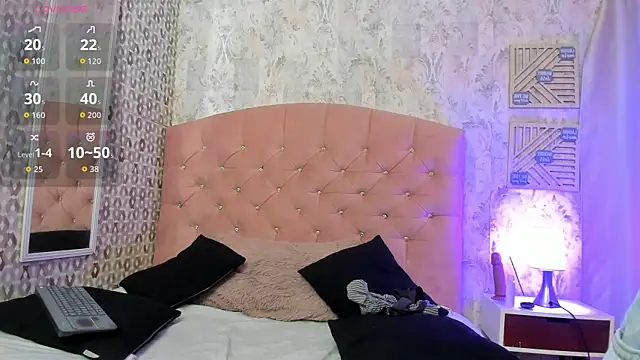 liam twiink online show from October 18, 2025, 8:00 pm