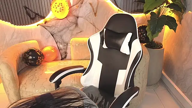 Snapshot of scarlett_smith_tp chatting on October 16, 2025, 12:46 pm scarlett smith tp online show from October 16, 2025, 12:46 pm