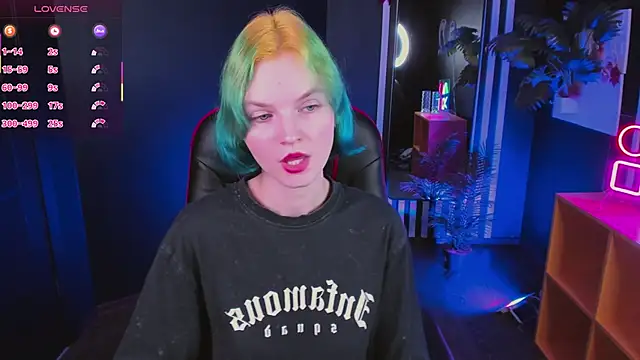 Snapshot of Lika_Sky chatting on February 10, 2026, 3:55 pm Lika Sky online show from February 10, 2026, 3:55 pm