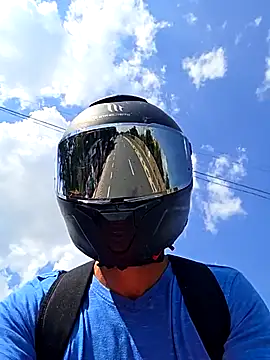 Foxbiker online show from July 18, 2026, 12:47 pm