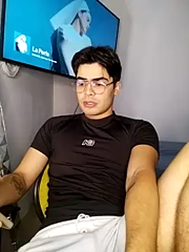 Mason grey online show from November 26, 2025, 10:59 am