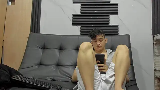 Amun obsidian online show from November 30, 2025, 9:32 am