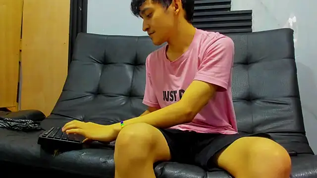 Amun obsidian online show from October 18, 2025, 12:29 pm