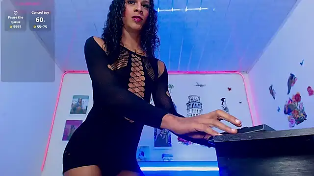 Snapshot of violettath chatting on January 11, 2026, 5:58 am violettath online show from January 11, 2026, 5:58 am