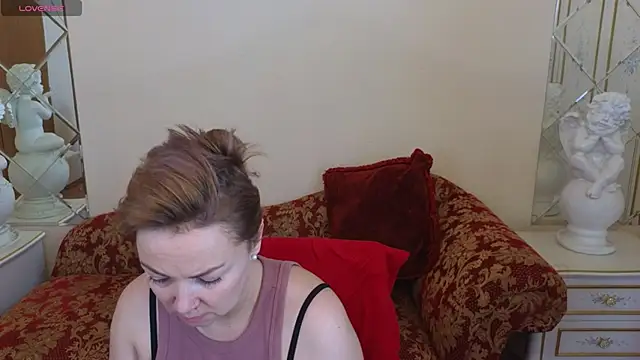 Voila Rayy online show from October 2, 2025, 4:38 am