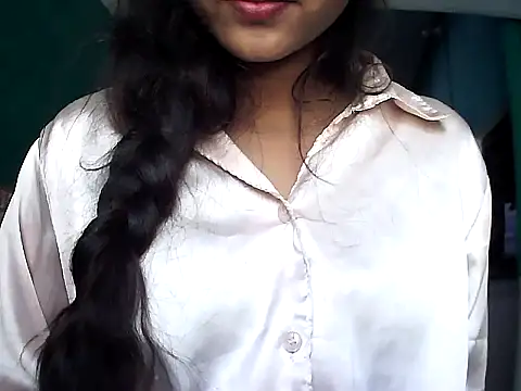 Snapshot of Hottie-rani chatting on November 14, 2025, 7:23 am Hottie-rani online show from November 14, 2025, 7:23 am