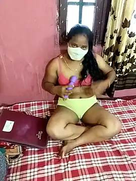 Snapshot of TeluguCuplehyd chatting on November 13, 2025, 8:29 am TeluguCuplehyd online show from November 13, 2025, 8:29 am