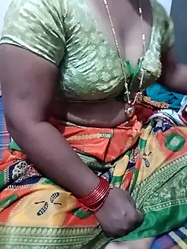 Snapshot of TeluguCuplehyd chatting on November 19, 2025, 4:56 am TeluguCuplehyd online show from November 19, 2025, 4:56 am