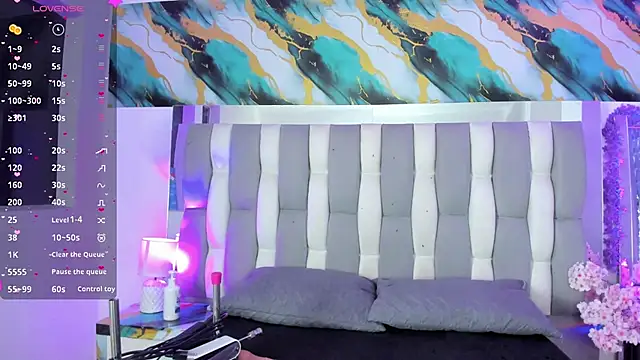 IsaDiiaz online show from March 7, 2026, 5:14 am