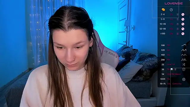 LinaBlossom  online show from March 3, 2026, 8:21 am