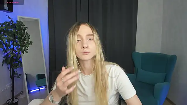 mellisadream online show from September 26, 2025, 1:34 am