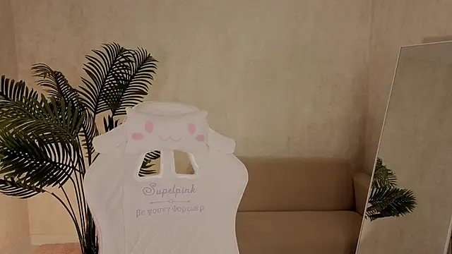 Snapshot of kianawhite chatting on November 20, 2025, 9:21 am kianawhite online show from November 20, 2025, 9:21 am