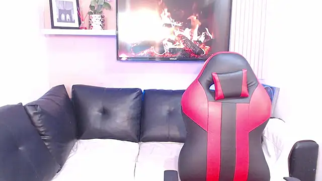 Snapshot of DEIV2_ chatting on November 15, 2025, 4:16 am DEIV2 online show from November 15, 2025, 4:16 am