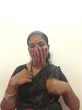 Tamil Yalini12 online show from October 5, 2025, 10:17 am