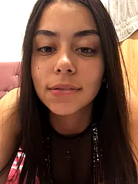 Sarita colombian004 online show from September 27, 2025, 9:21 pm