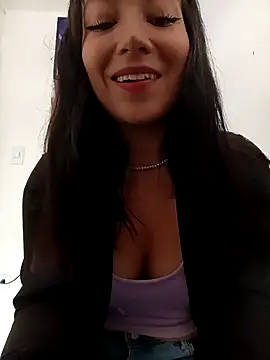 Snapshot of _Luna-1 chatting on February 27, 2026, 12:16 pm Luna-1 online show from February 27, 2026, 12:16 pm