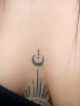 Snapshot of _Luna-1 chatting on October 16, 2025, 3:09 pm Luna-1 online show from October 16, 2025, 3:09 pm