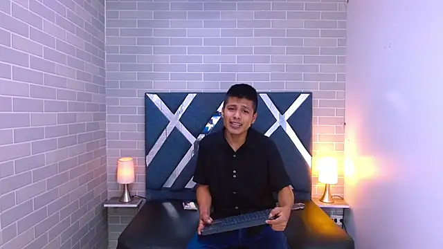 Snapshot of marcus_hans_ chatting on November 14, 2025, 7:28 pm marcus hans online show from November 14, 2025, 7:28 pm