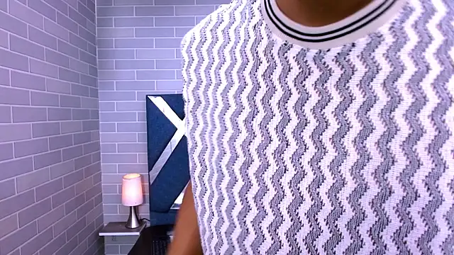 Snapshot of marcus_hans_ chatting on November 24, 2025, 7:25 pm marcus hans online show from November 24, 2025, 7:25 pm