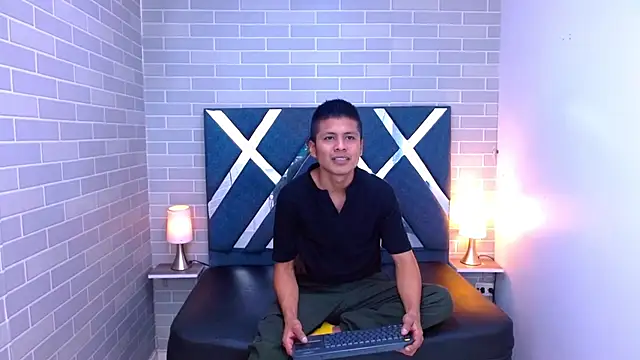 Snapshot of marcus_hans_ chatting on November 15, 2025, 7:07 pm marcus hans online show from November 15, 2025, 7:07 pm