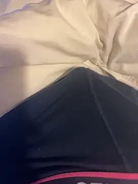 big dick horny boy online show from November 16, 2025, 8:46 pm