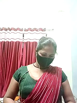 Snapshot of School_medam chatting on October 31, 2025, 3:41 pm School medam online show from October 31, 2025, 3:41 pm