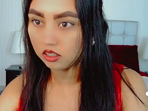 Celeste Monserrath online show from September 26, 2025, 12:23 pm