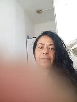 lucineia7 online show from December 17, 2025, 10:15 pm