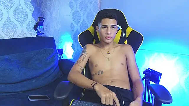 Twink davidxx online show from September 22, 2025, 7:31 pm