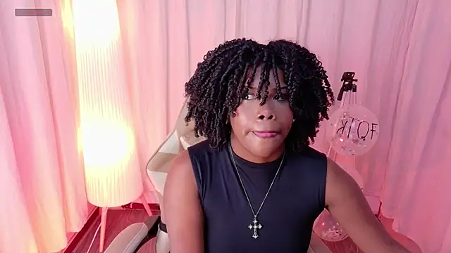 Snapshot of kehlannis_ chatting on November 18, 2025, 7:50 pm kehlannis online show from November 18, 2025, 7:50 pm