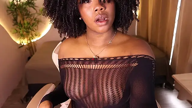 Snapshot of kehlannis_ chatting on October 7, 2025, 7:48 pm kehlannis online show from October 7, 2025, 7:48 pm