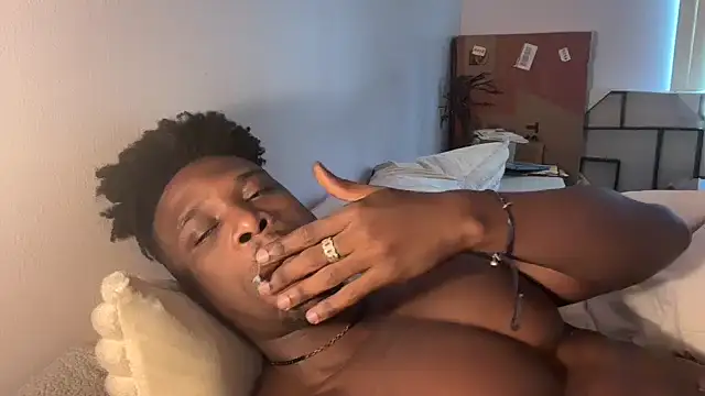 MrDaddyBlackNi9e online show from September 22, 2025, 4:13 pm