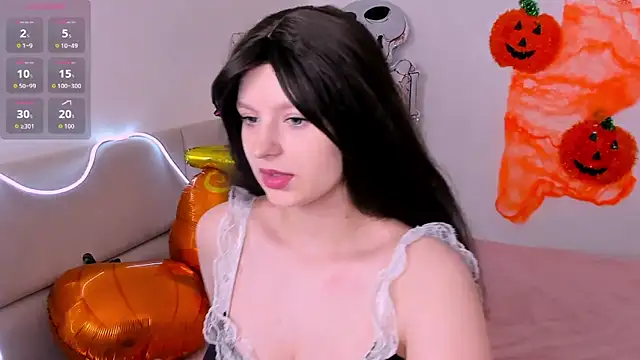 Snapshot of AishaAysitt chatting on October 19, 2025, 3:20 am AishaAysitt online show from October 19, 2025, 3:20 am