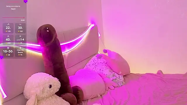 AishaAysitt online show from February 27, 2026, 5:07 am