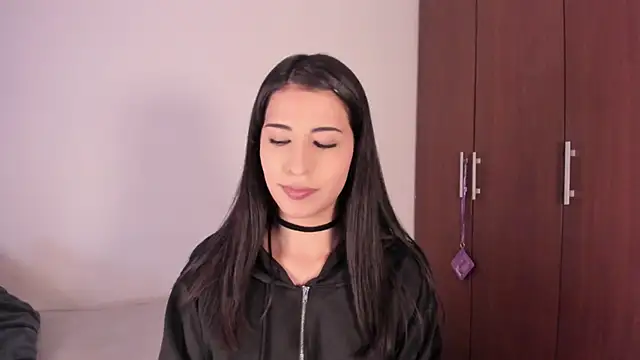 ScarlettRosetti online show from October 16, 2025, 2:31 am