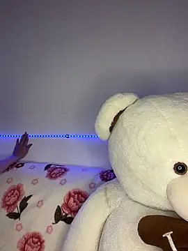 Snapshot of Linda_rouse chatting on November 18, 2025, 10:02 pm Linda rouse online show from November 18, 2025, 10:02 pm