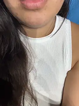 Lolalopez746 online show from March 4, 2026, 8:00 am