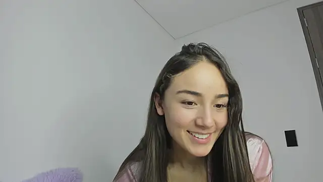 Snapshot of Innerpeace_ chatting on December 2, 2025, 10:11 pm Innerpeace online show from December 2, 2025, 10:11 pm