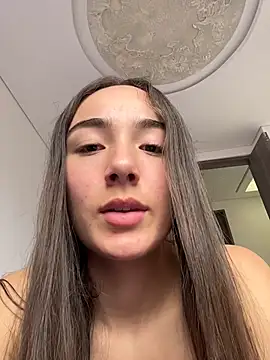 Snapshot of Innerpeace_ chatting on October 29, 2025, 8:08 pm Innerpeace online show from October 29, 2025, 8:08 pm