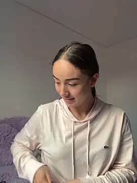 Snapshot of Innerpeace_ chatting on October 21, 2025, 9:25 pm Innerpeace online show from October 21, 2025, 9:25 pm