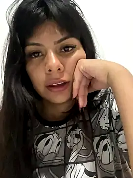 Bulma04 online show from November 20, 2025, 11:14 pm